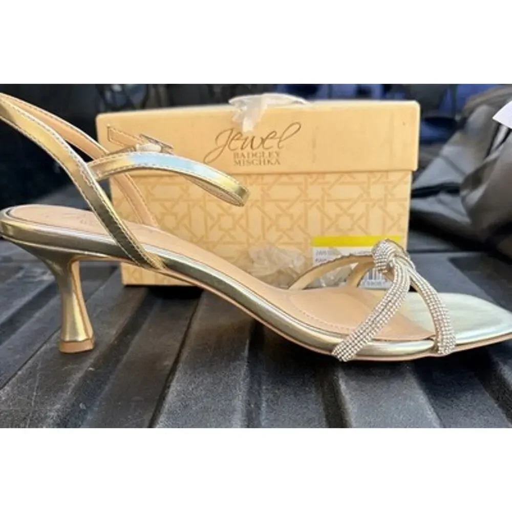 Badgley Mischka elegant heatstone
